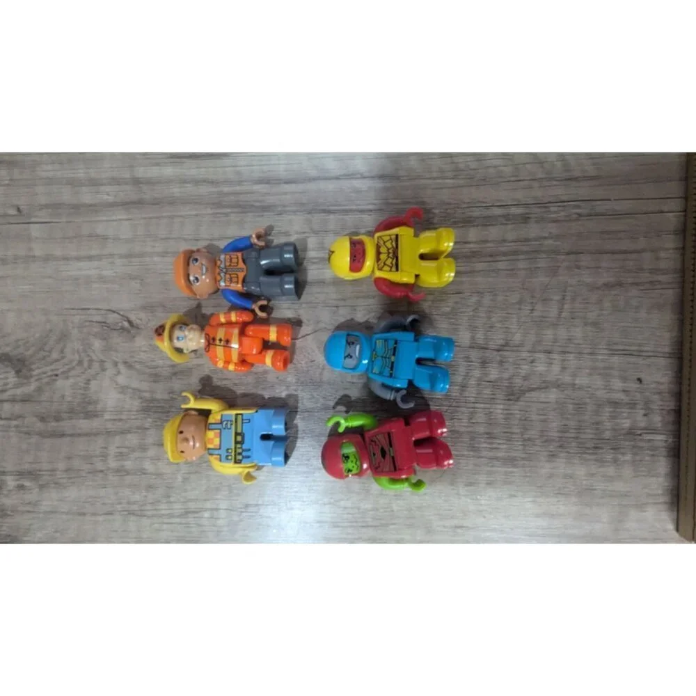 Mixed Building Block Figures Set of 6 Rescue Workers and Space Characters